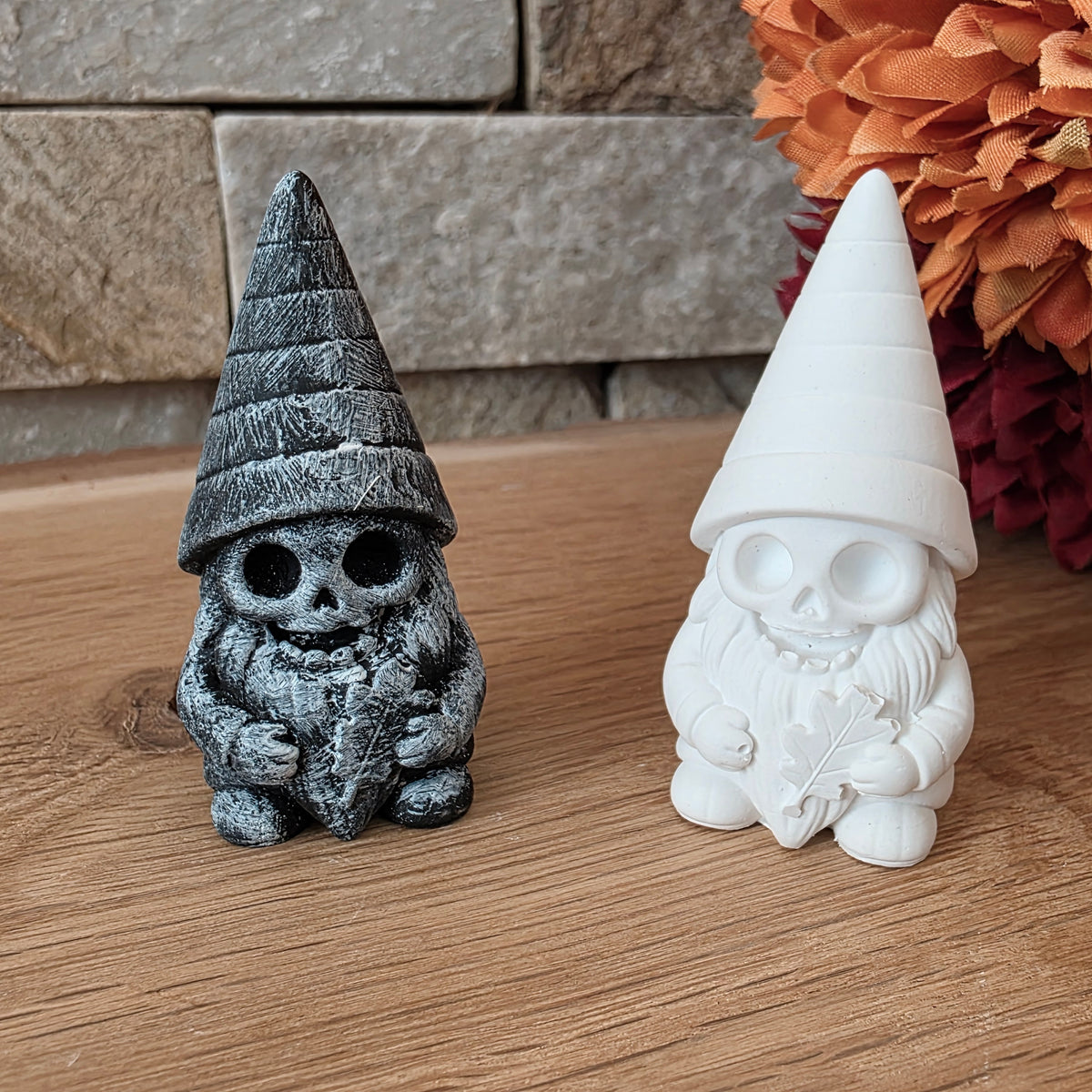 Silikongießform – Halloween-Wichtel Skelett mit Blatt