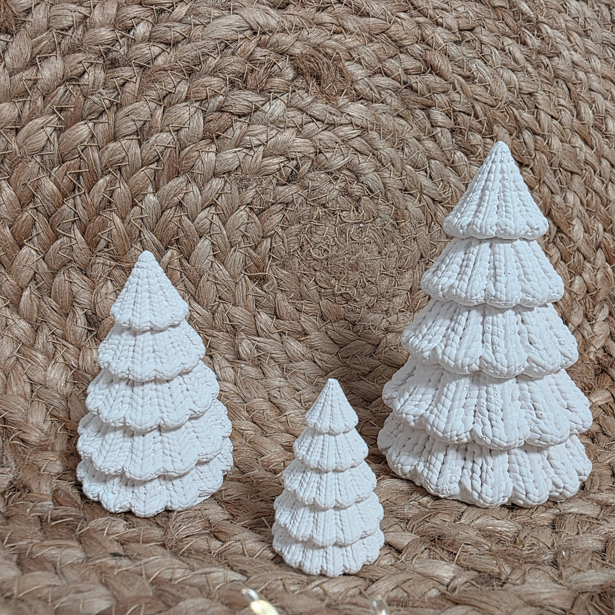 Silikongießform – Tannenbäume in 3 Größen mit Strickmuster