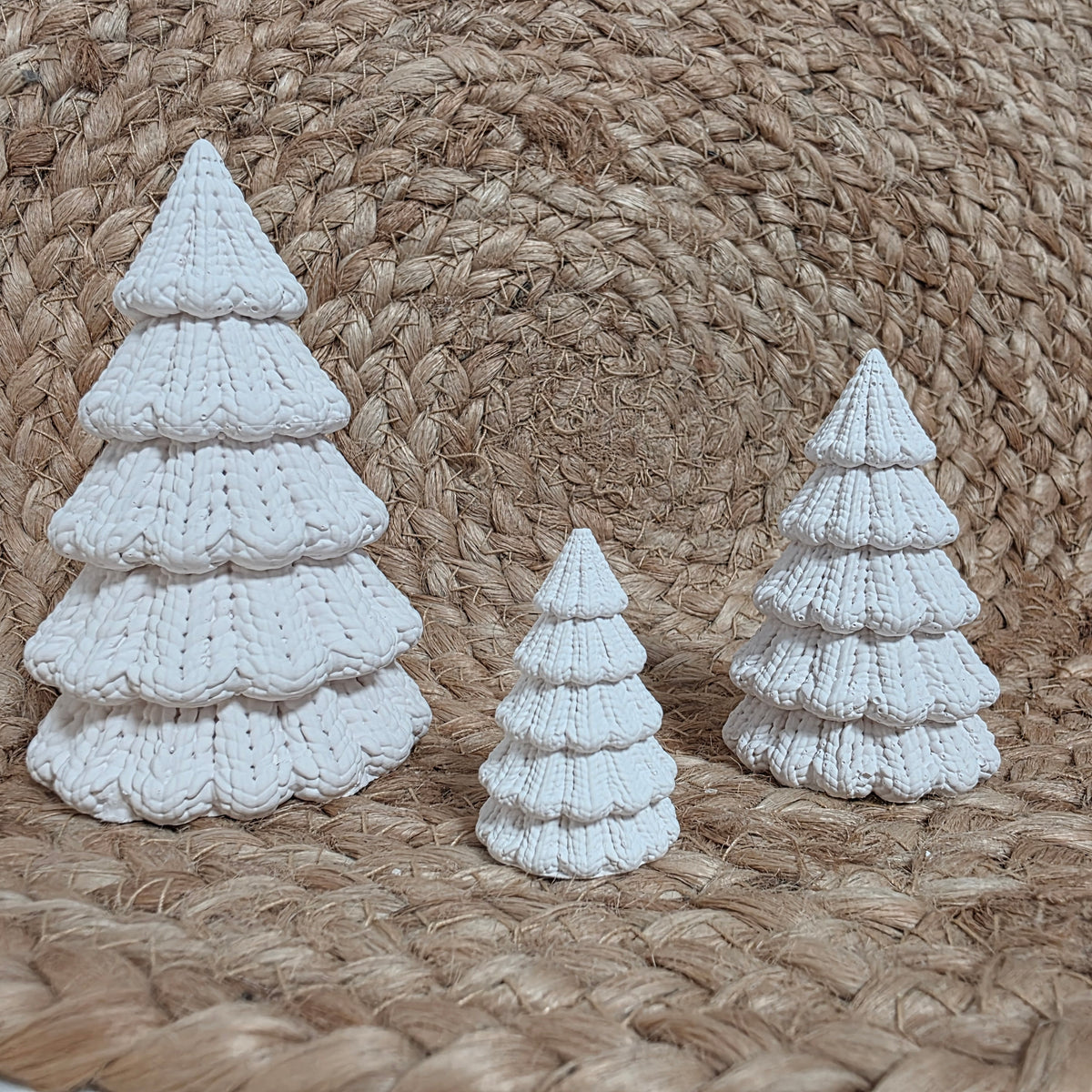 Silikongießform – Tannenbäume in 3 Größen mit Strickmuster