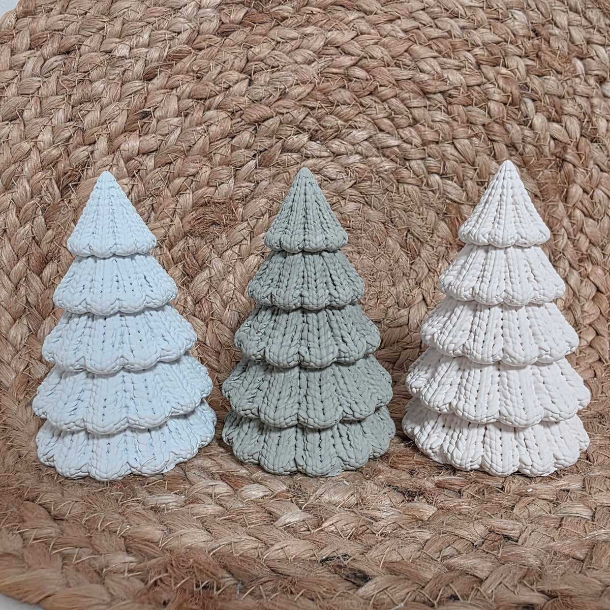 Silikongießform – Tannenbäume in 3 Größen mit Strickmuster