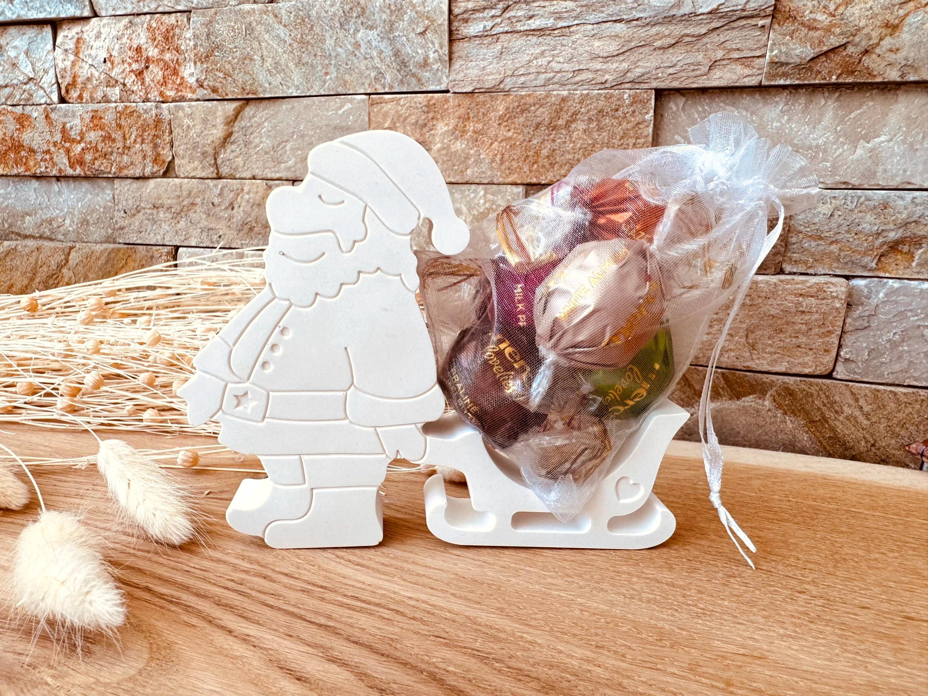Silikon - Gießform - Weihnachtsmann mit Schlitten - Überraschungsei - Schokoladenhalter -