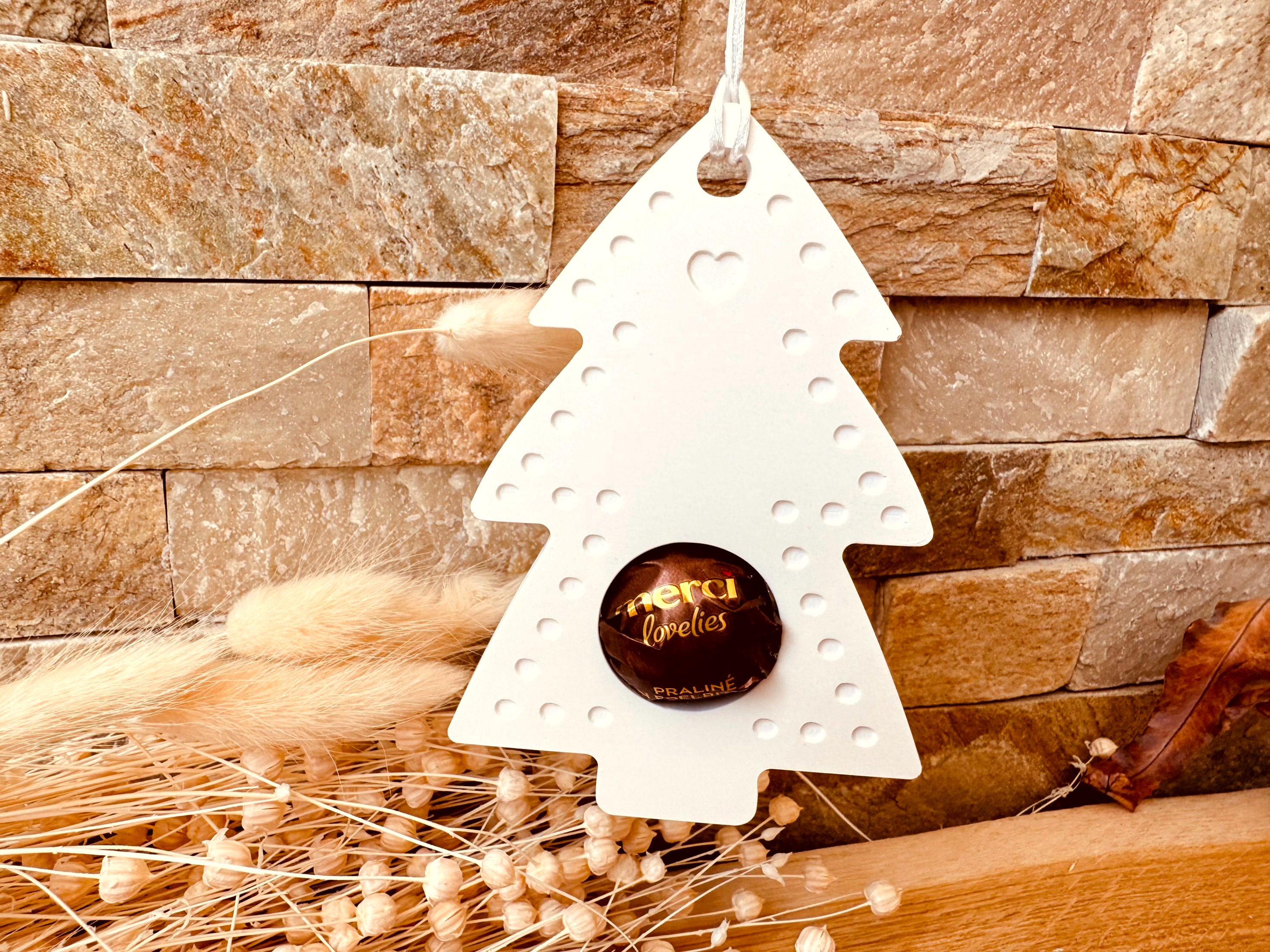 Silikon - Gießform - Tannenbaum als Schokoladenkugelhalter - Schokoladenkugelhalter -