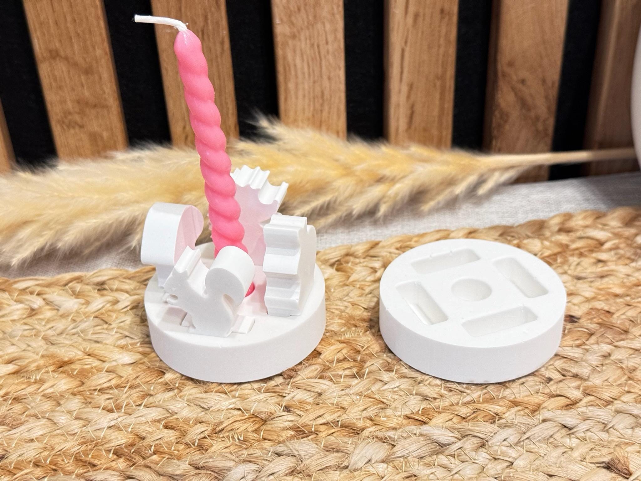 Silikon - Gießform - Klötzchenhäuser 4er Grundplatte - Baumstabkerze - Klötzchen - Häuserkranz -