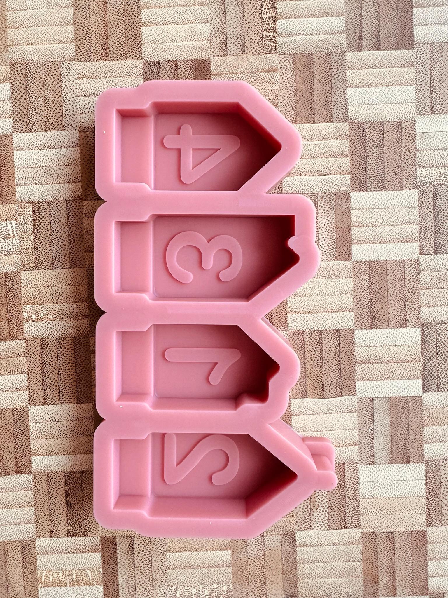 Adventskranz Set - (Grundplatte + 16 Steckklötze inkl. Kerzenhalter)