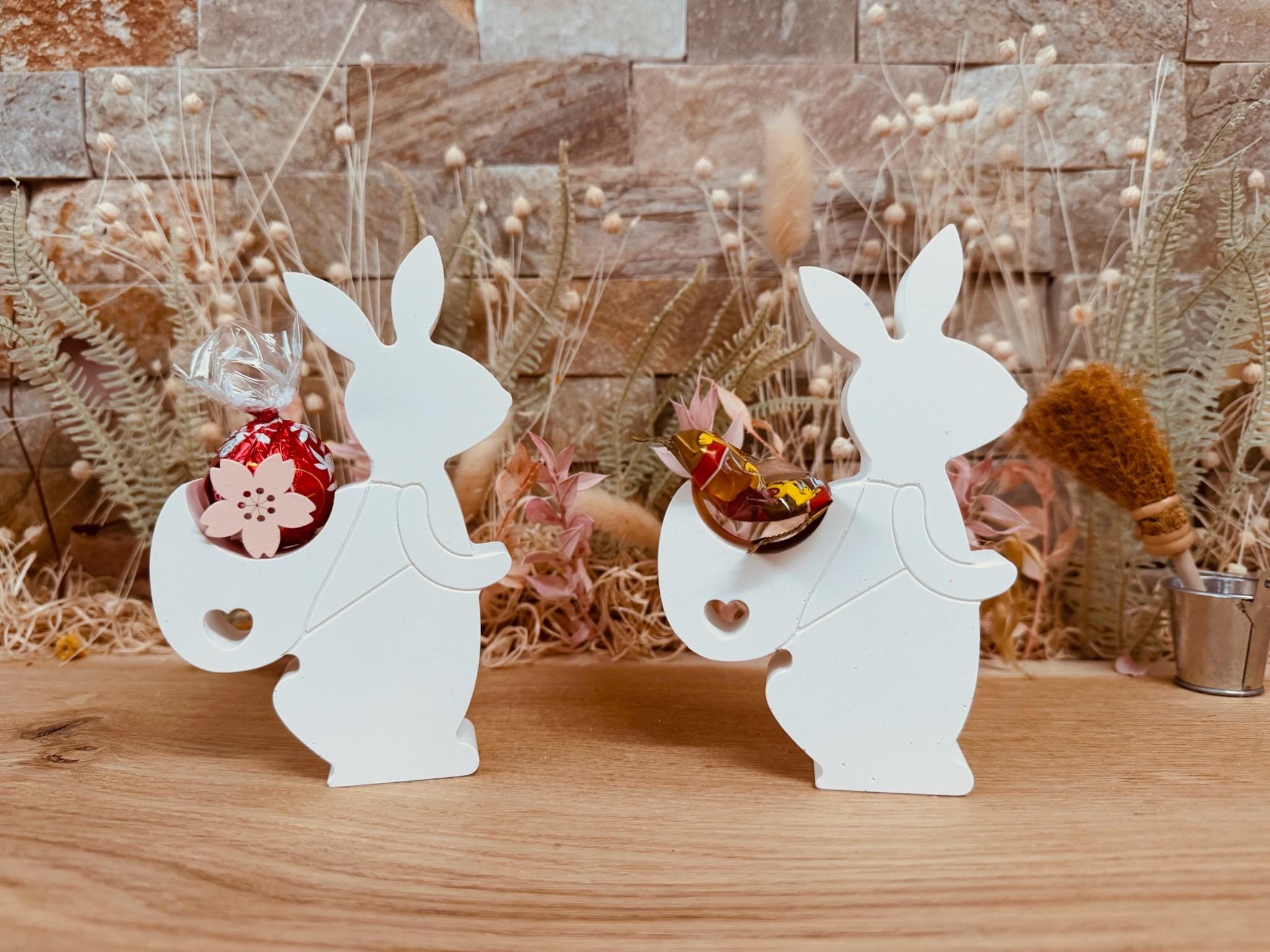 Silikon - Gießform - Wanderhase mit Rucksack - Ostern - Schokoladenkugelhalter -