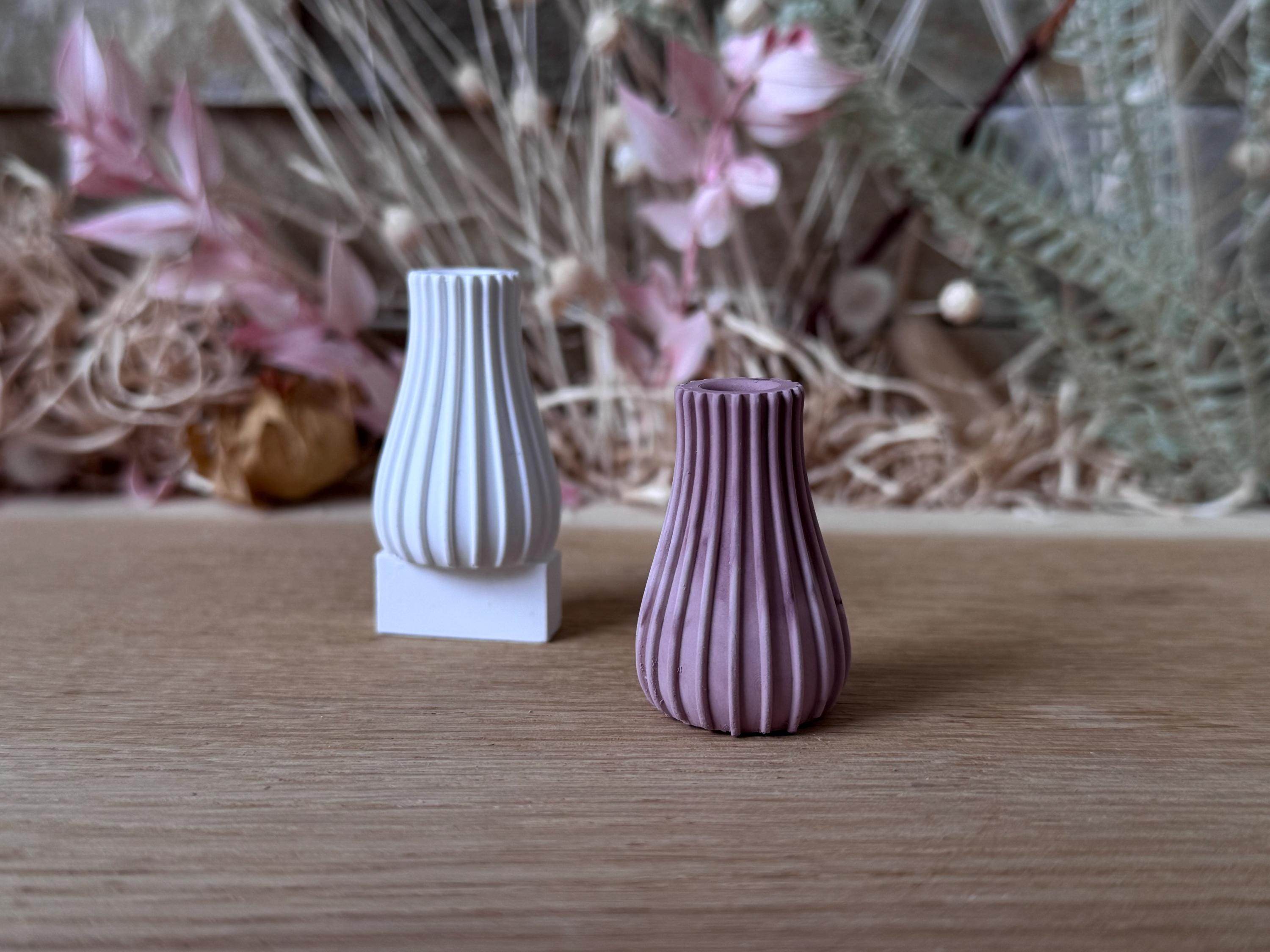 Silikon - Gießform - Mini Vase für unsere Häuserkranzplatten- vertikale Rillen - Stecksystem - Klötzchen - Häuserkranz -