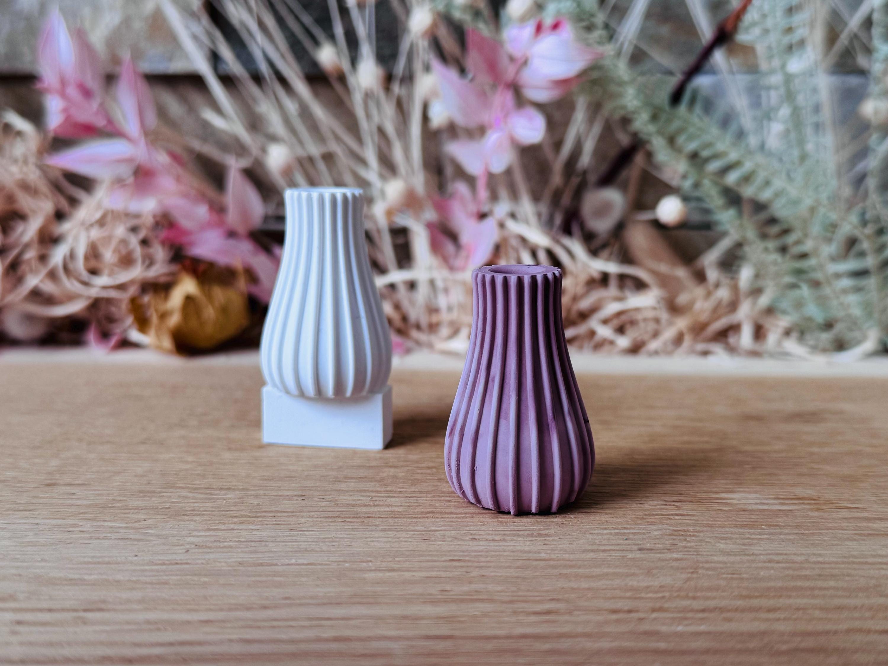 Silikon - Gießform - Mini Vase für unsere Häuserkranzplatten- vertikale Rillen - Stecksystem - Klötzchen - Häuserkranz -