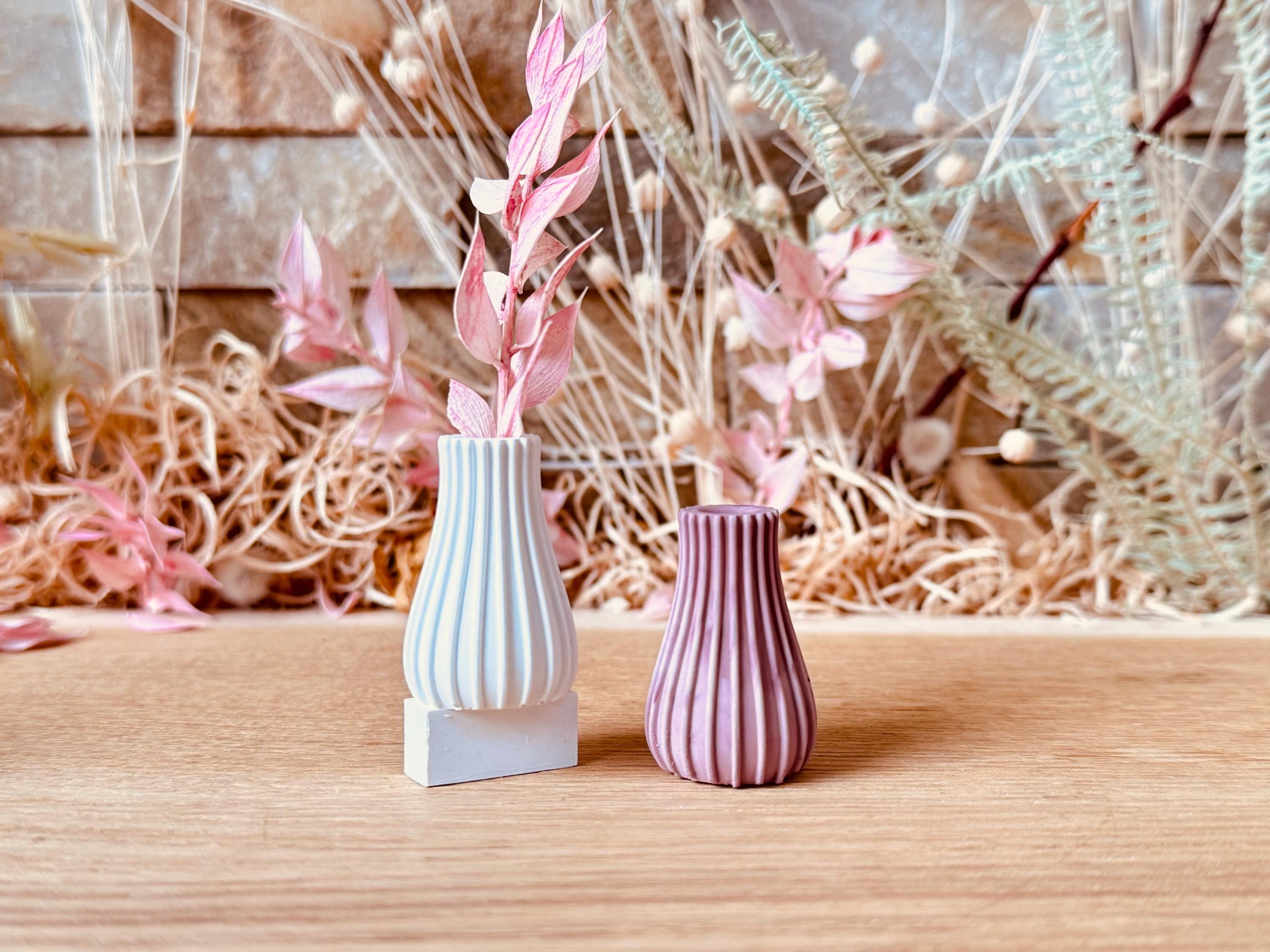 Silikon - Gießform - Mini Vase für unsere Häuserkranzplatten- vertikale Rillen - Stecksystem - Klötzchen - Häuserkranz -