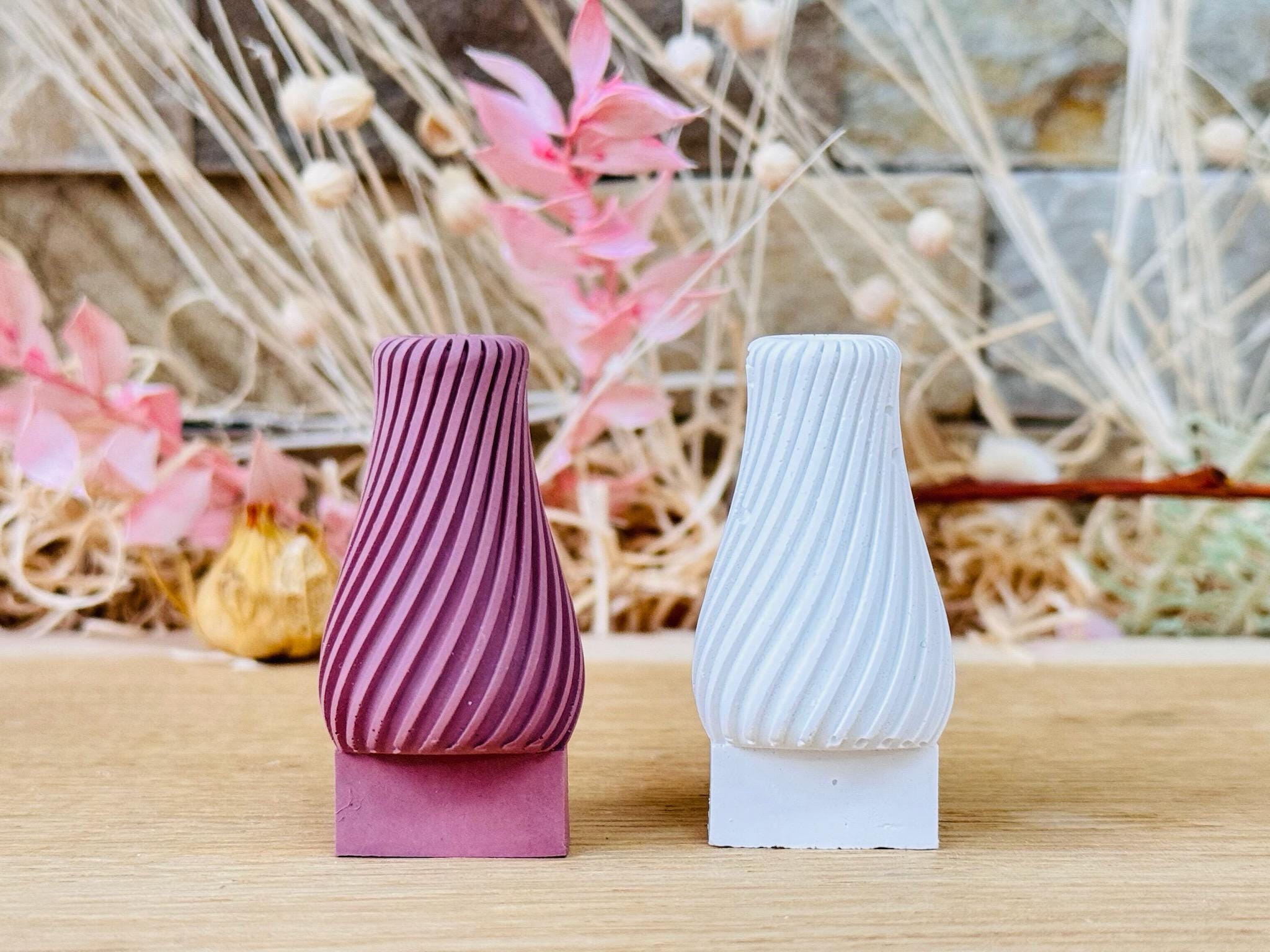 Silikon - Gießform - Mini Vase für unsere Häuserkranzplatten- gedrehte Muster - Stecksystem - Klötzchen - Häuserkranz -
