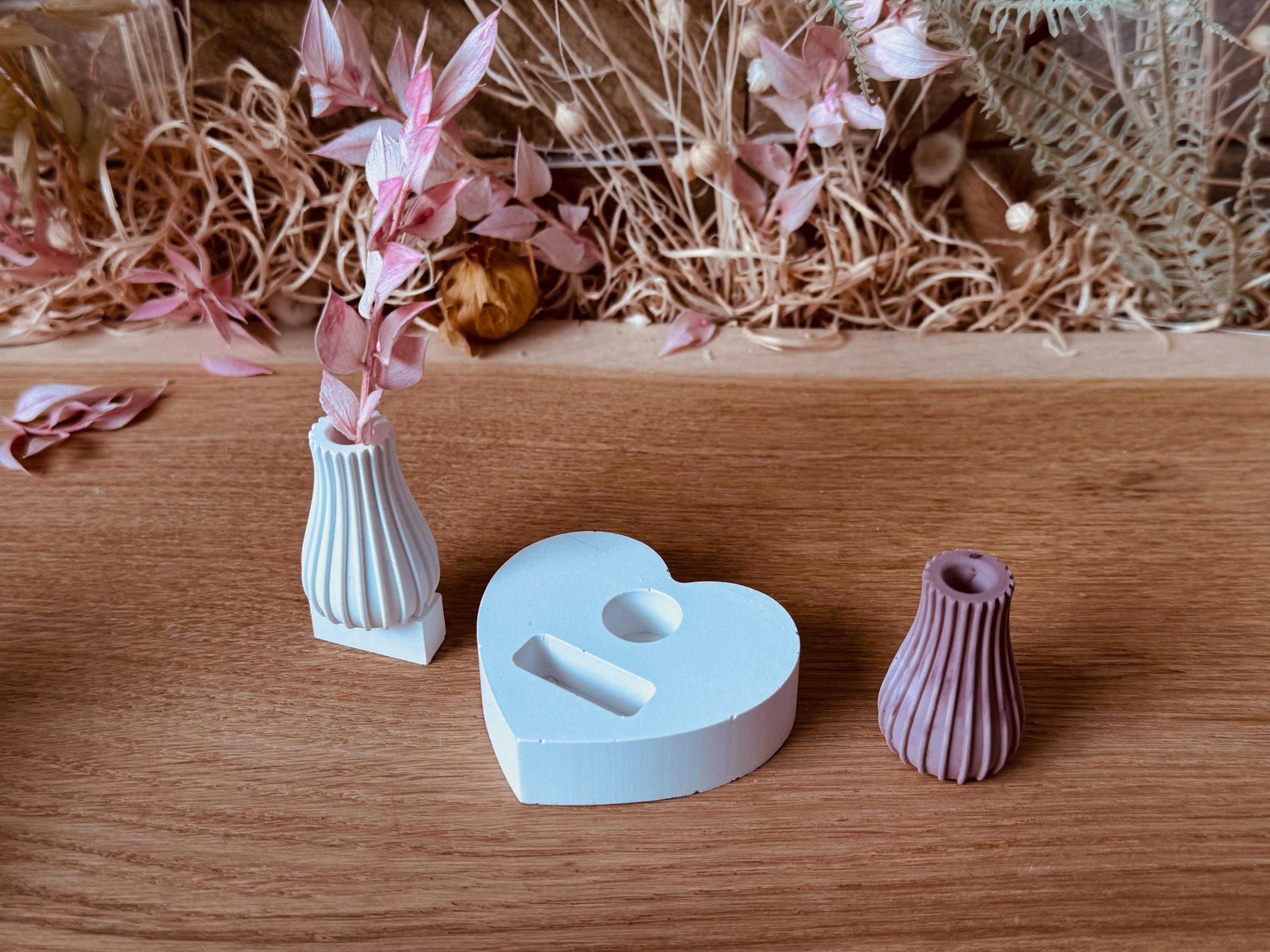 Silikon - Gießform - Mini Vase für unsere Häuserkranzplatten- vertikale Rillen - Stecksystem - Klötzchen - Häuserkranz -