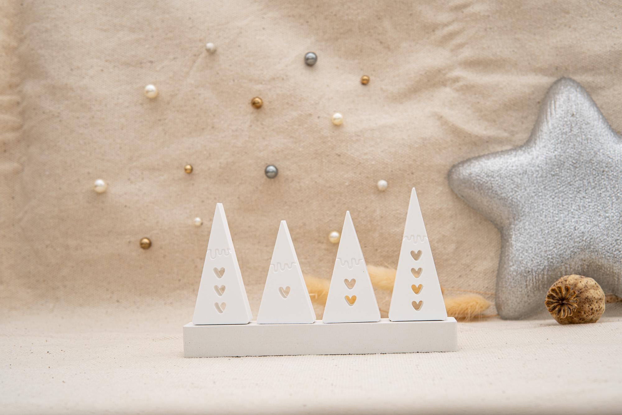 Silikon – Gießform – Dreieckstannen mit Herz – Steckform – passend für unser Stecksystem