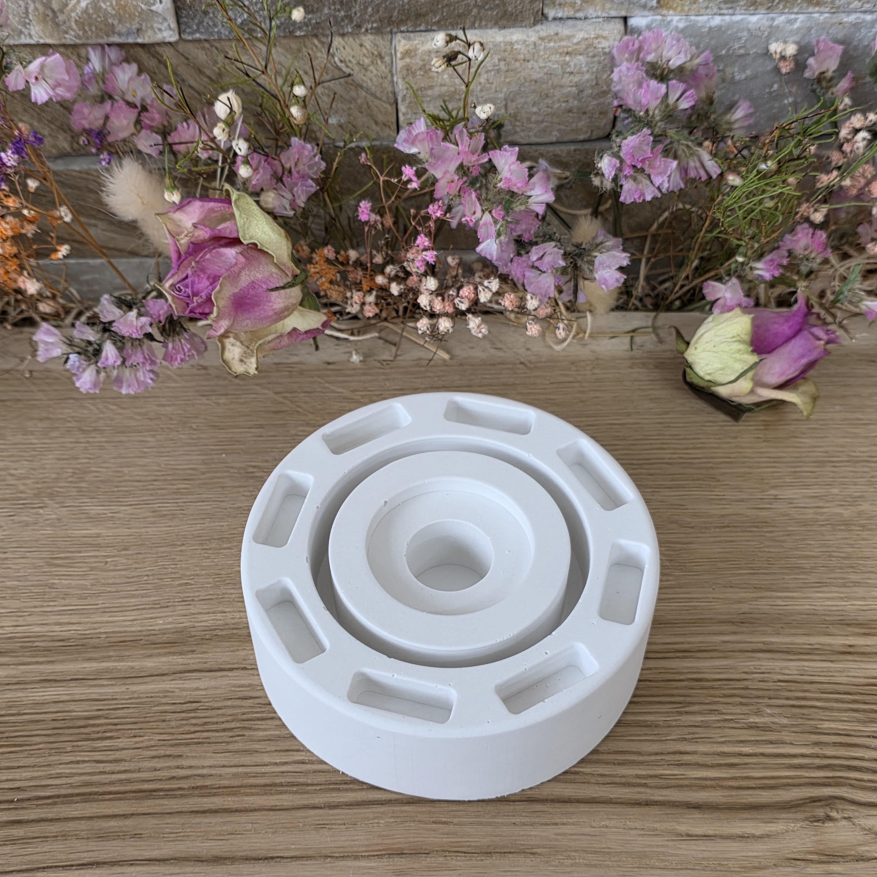 Silikon – Gießform – Windlichtgrundform mit 8 Steckplätzen -