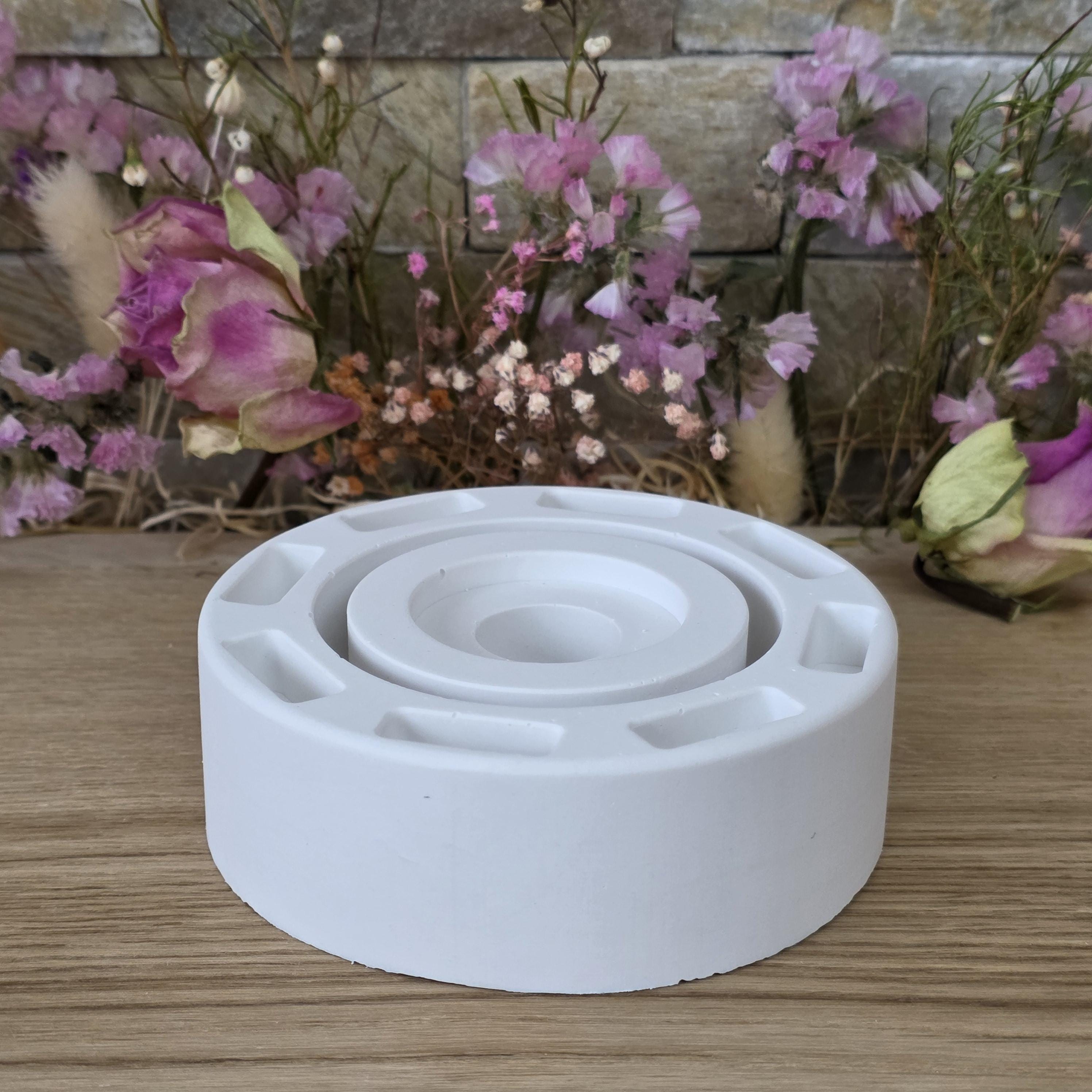 Silikon – Gießform – Windlichtgrundform mit 8 Steckplätzen -