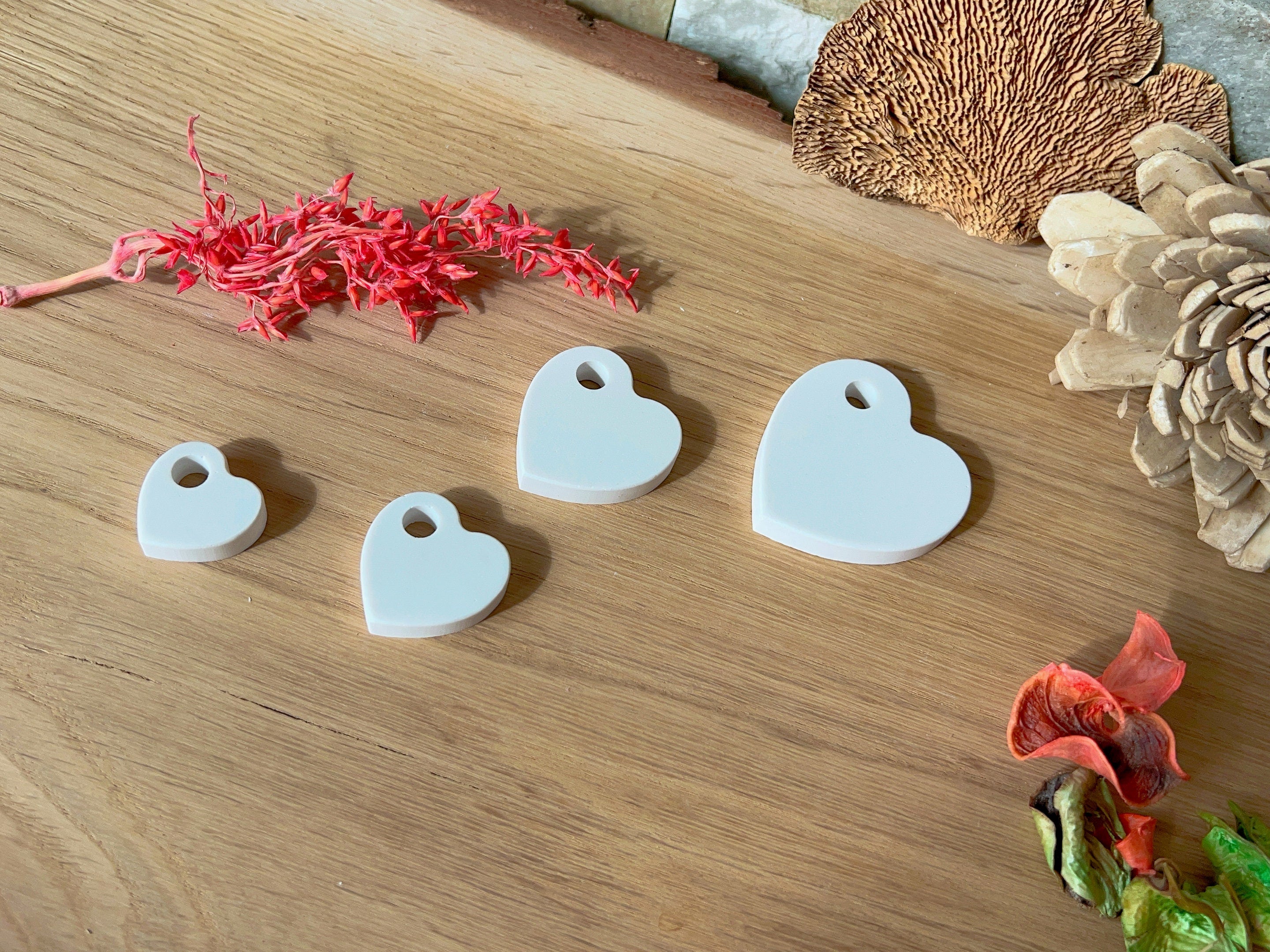 Silikon - Giessform - mini Herzen zum Aufhängen 4er Set-