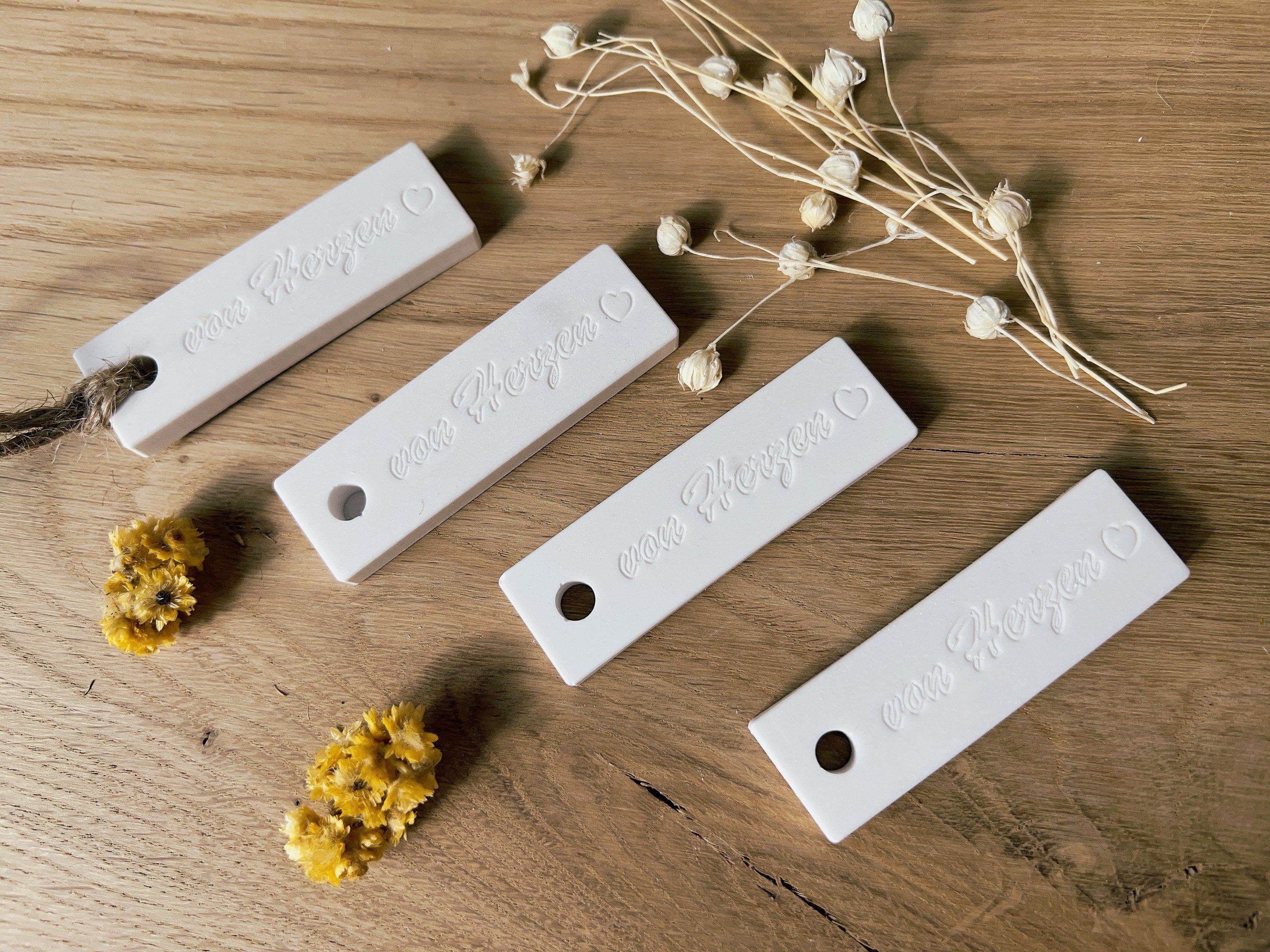 Silikon - Gießform - Verkaufsanhänger - Anhänger - Personalisiert - von Herzen - 4er Set