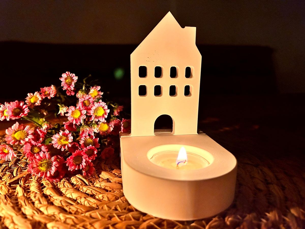 Silikon Gießform Lichthaus mit Schornstein 2 für unseren Teelichthalter – Kerzenhalter – Ansicht 3
