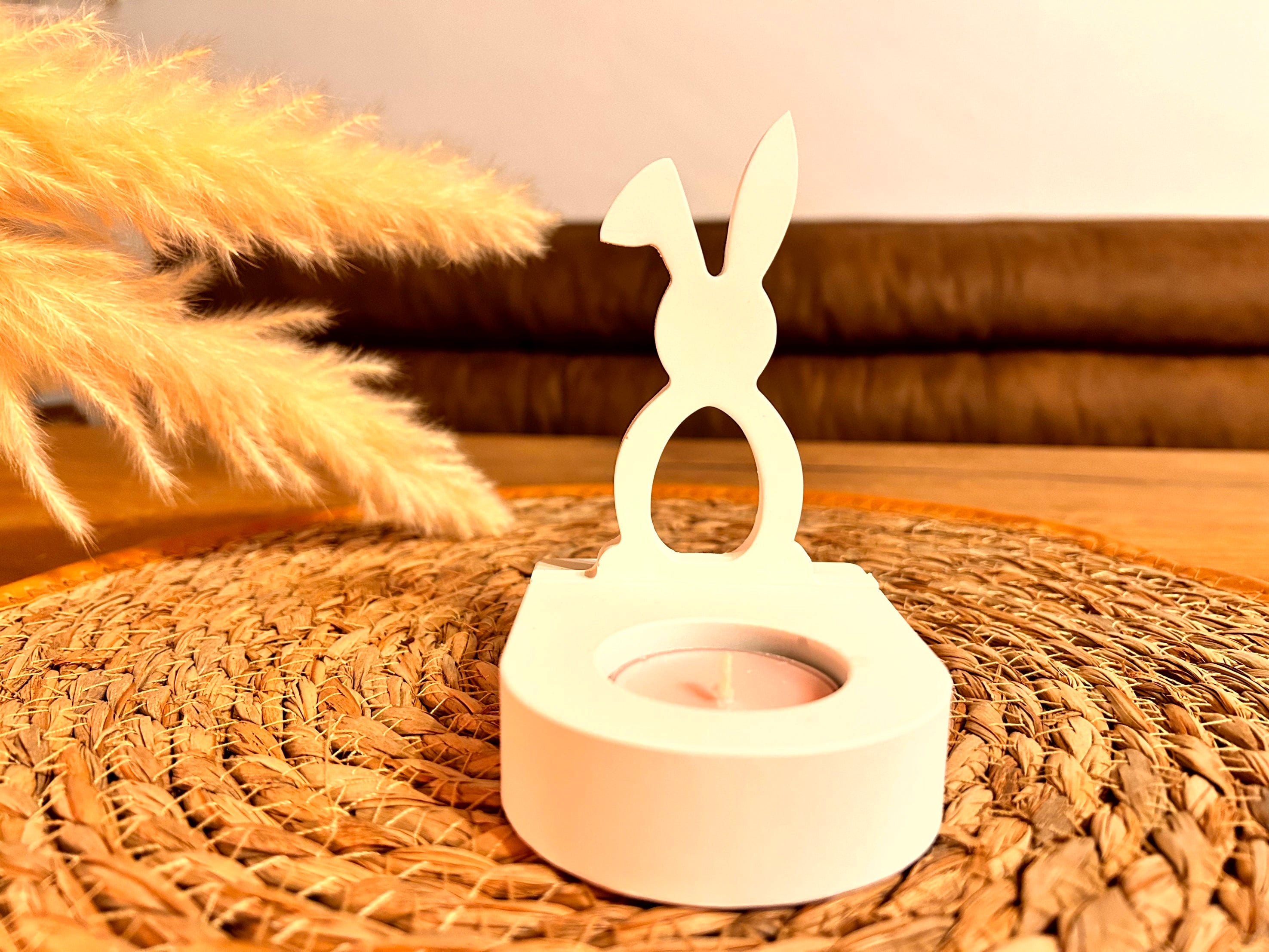 Silikon - Gießform -Hase Offen mit abgeknickten Ohren - Einschieber für unseren Teelichthalter -