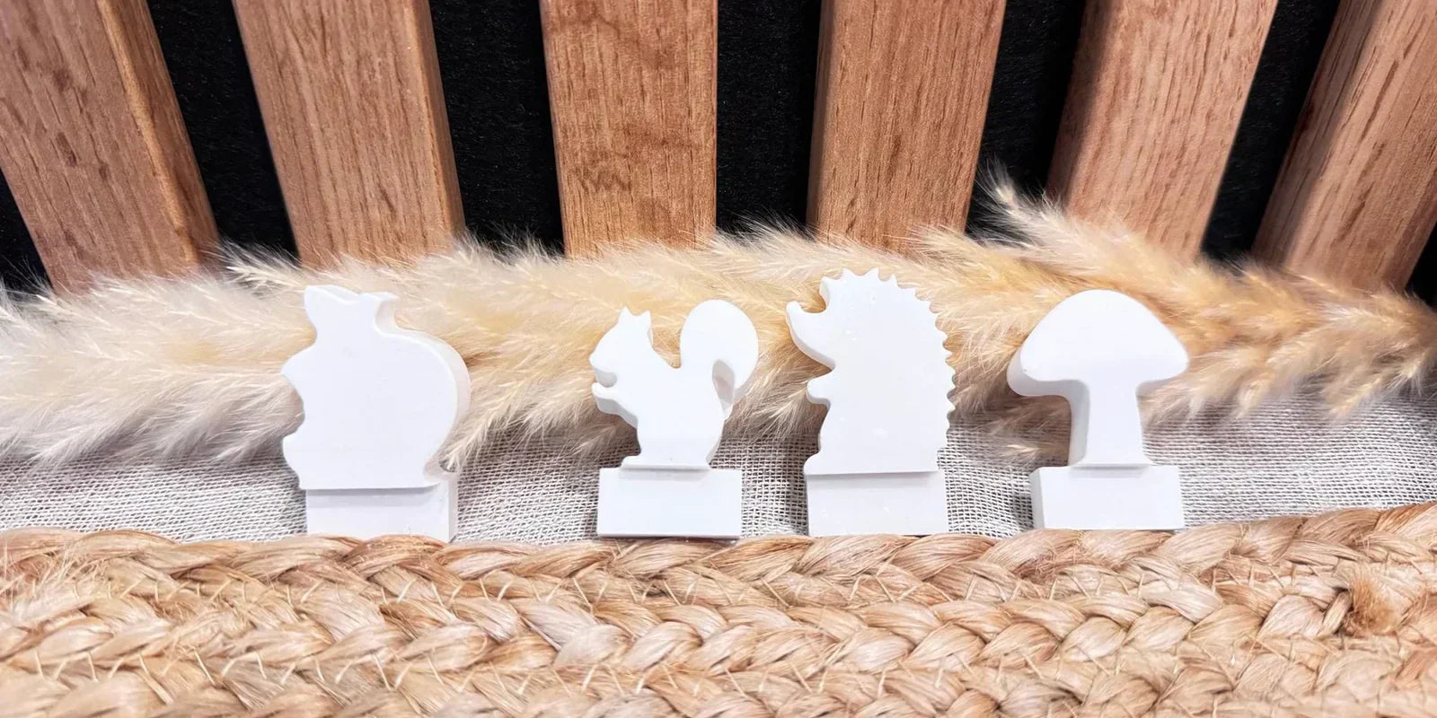 Mit Gießform gegossene Herbstmotive für einen Klötzchen Häuserkranz 