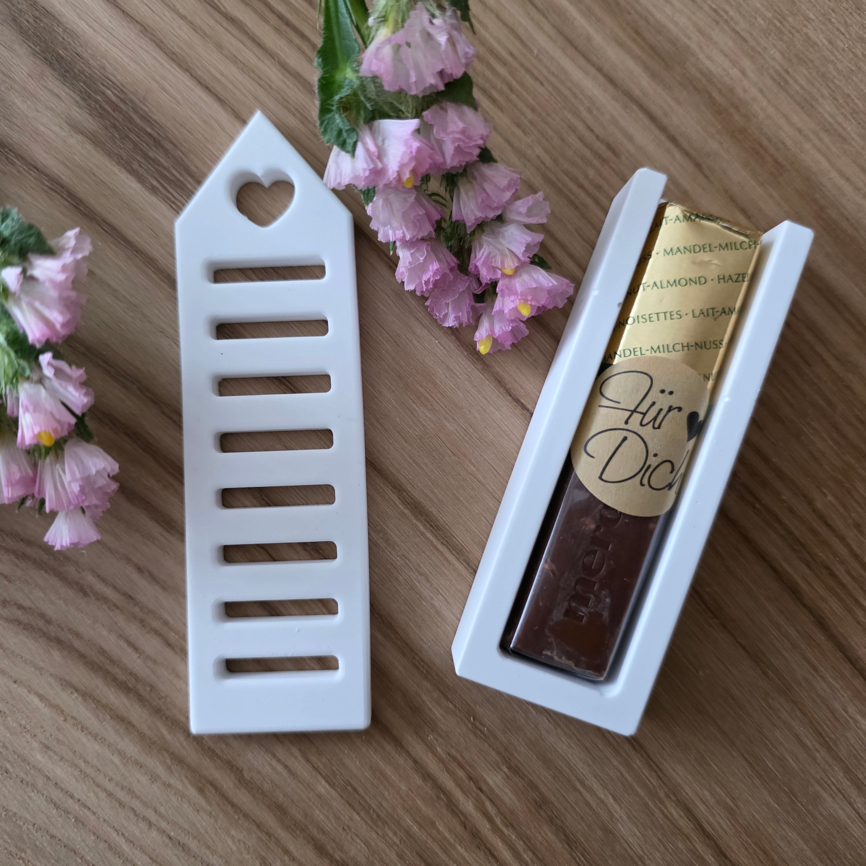 Modularer Schokoladenhalter – Rückteil & Wechselfronten