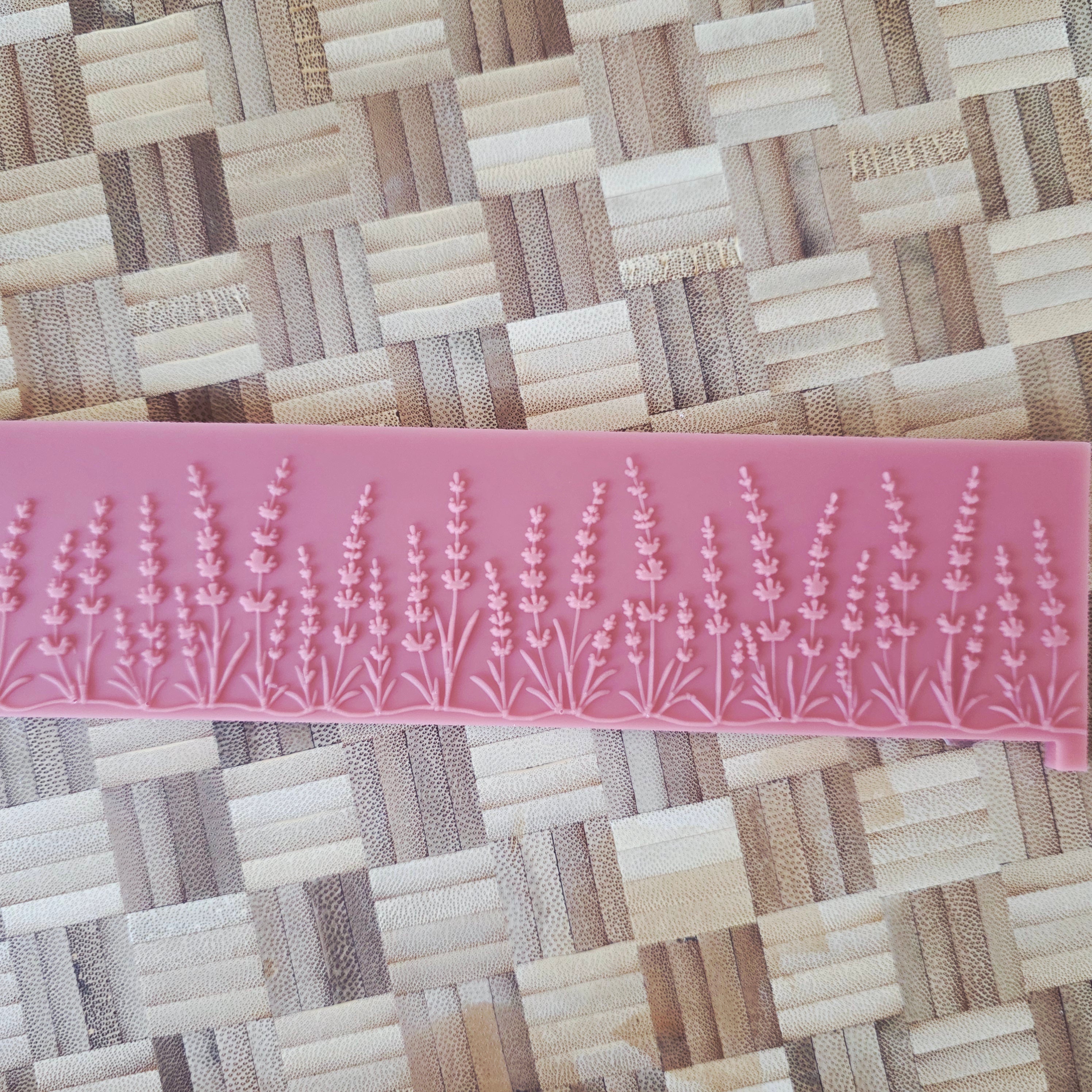 Motivband für unsere Schalenform - Lavendel -