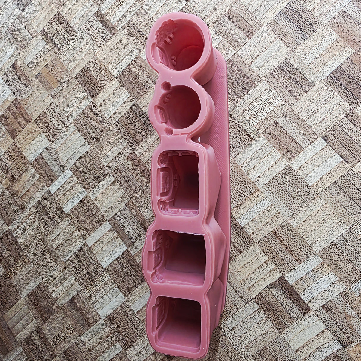 Silikongießform – Mini-Wichtelhäuser – 5er-Set