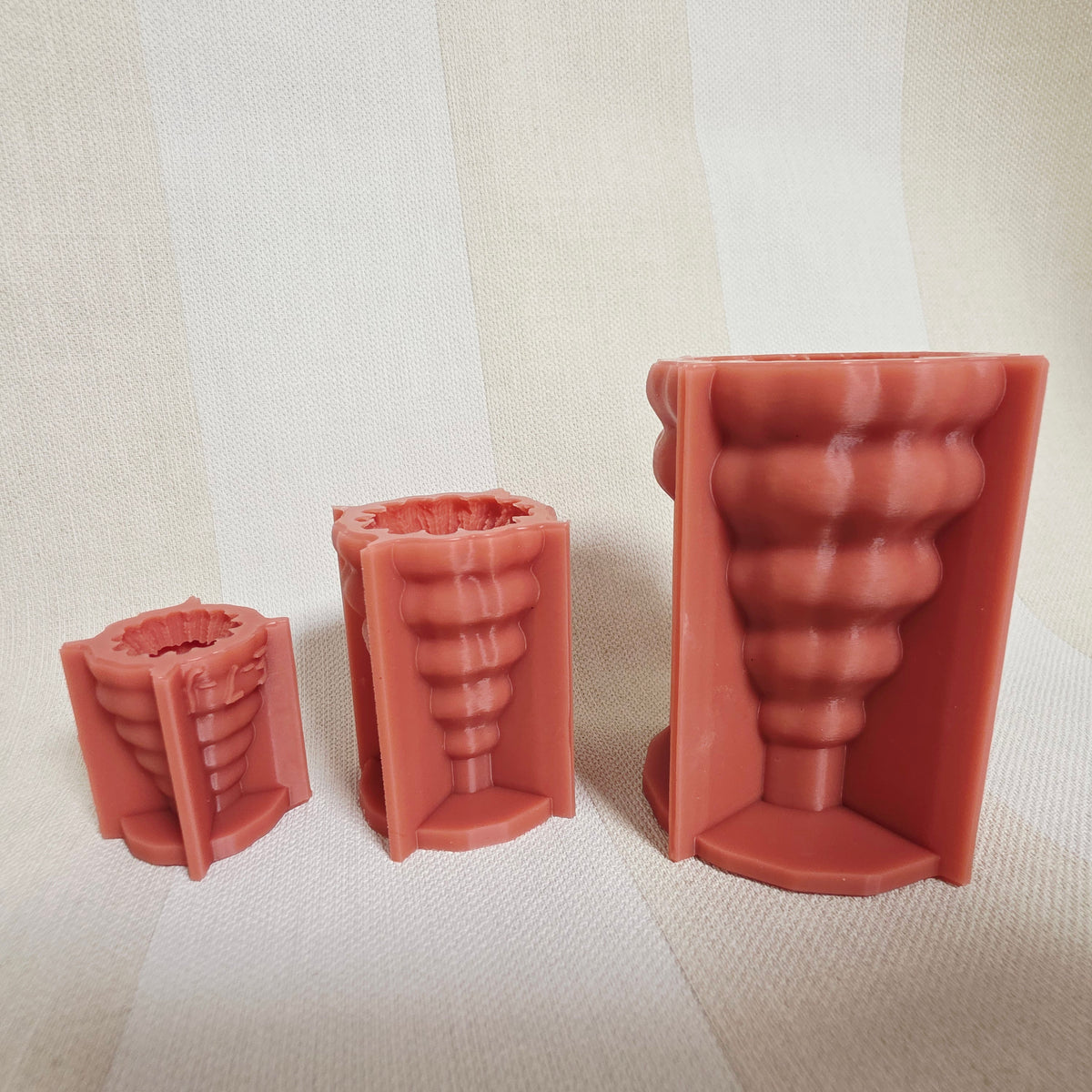 Silikongießform – Tannenbäume in 3 Größen mit Strickmuster