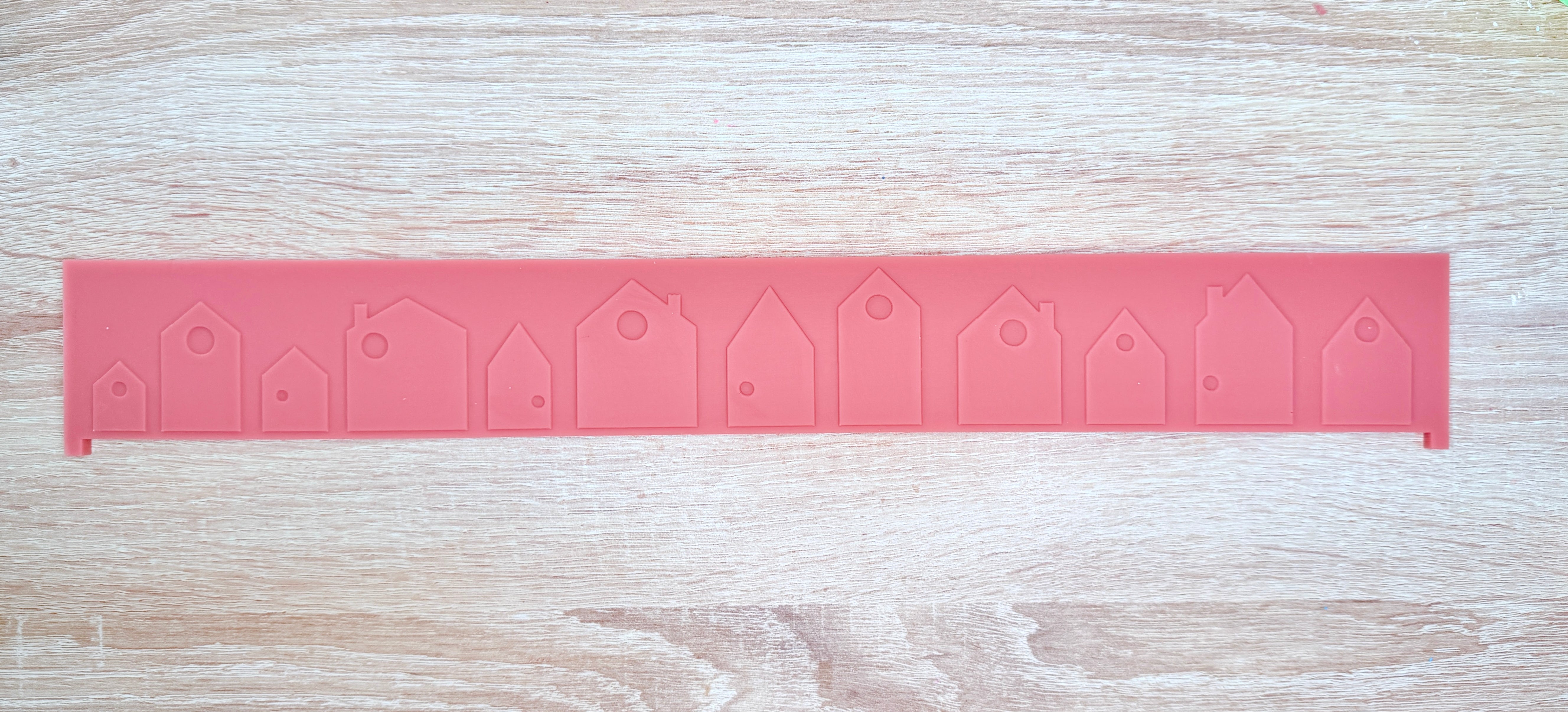 Motivband für unsere Schalenform - Häuser geschlossen -