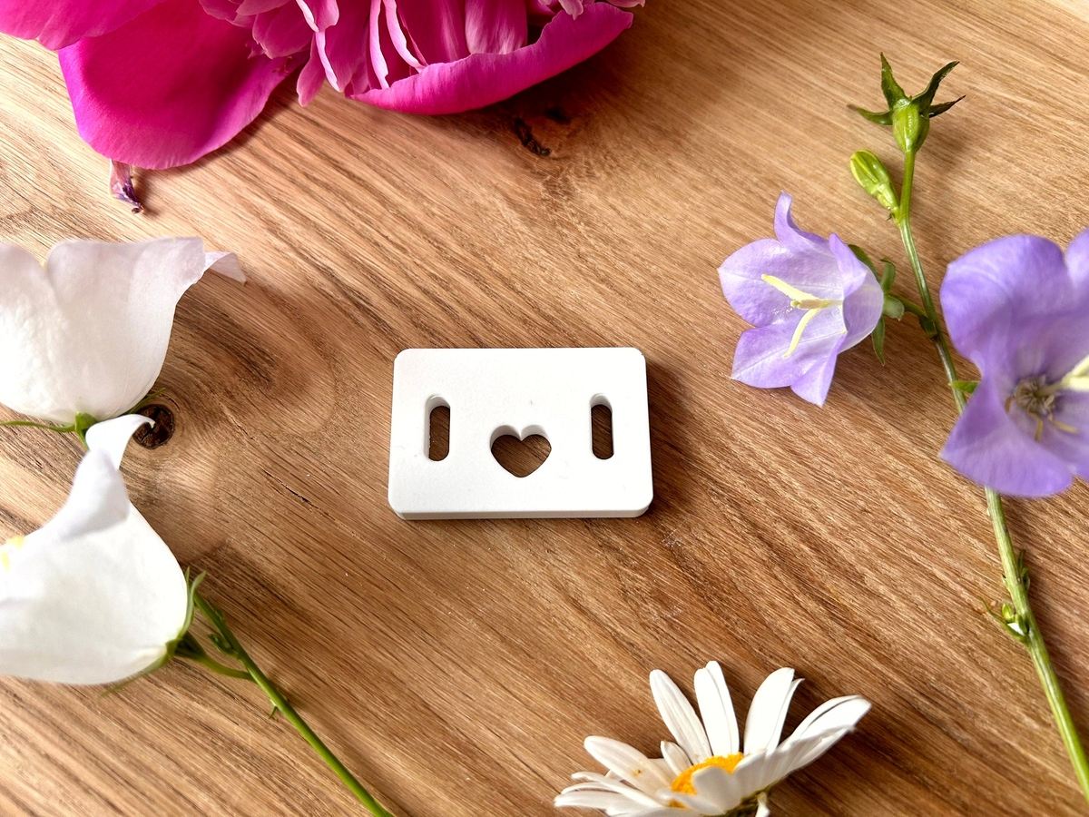 Silikon Gießform Geschenkanhänger Rechteck mit Herz Anhänger – Ansicht 3
