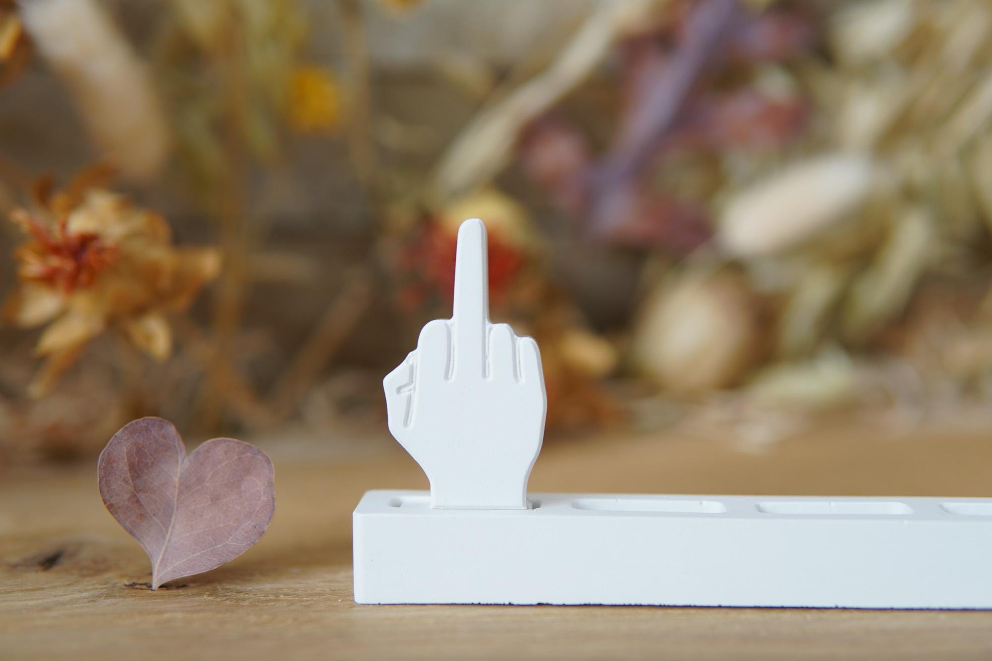 Silikon – Gießform – Montagsgruß – Mittelfinger -  Steckform – passend für unser Stecksystem –