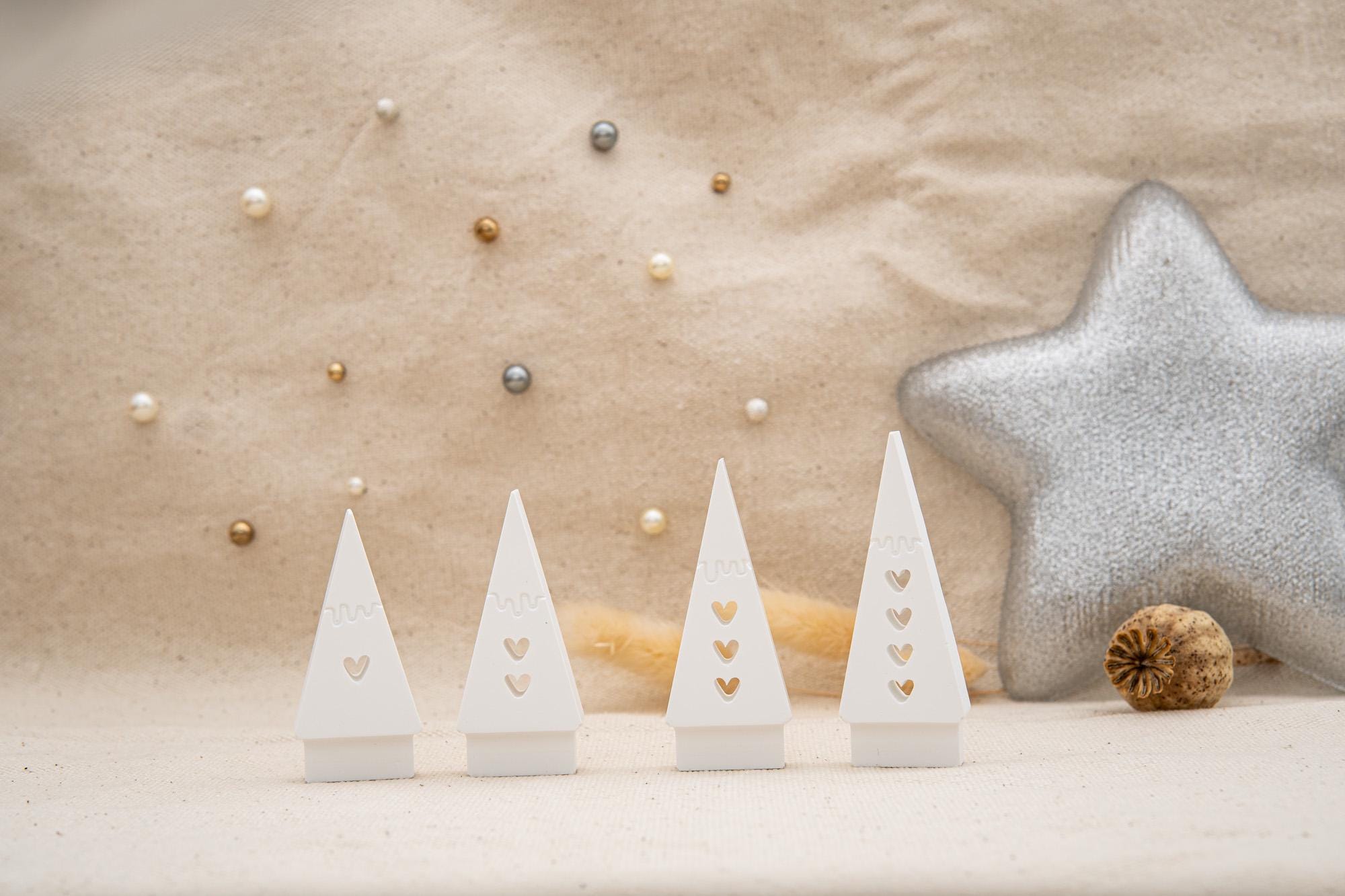 Silikon – Gießform – Dreieckstannen mit Herz – Steckform – passend für unser Stecksystem