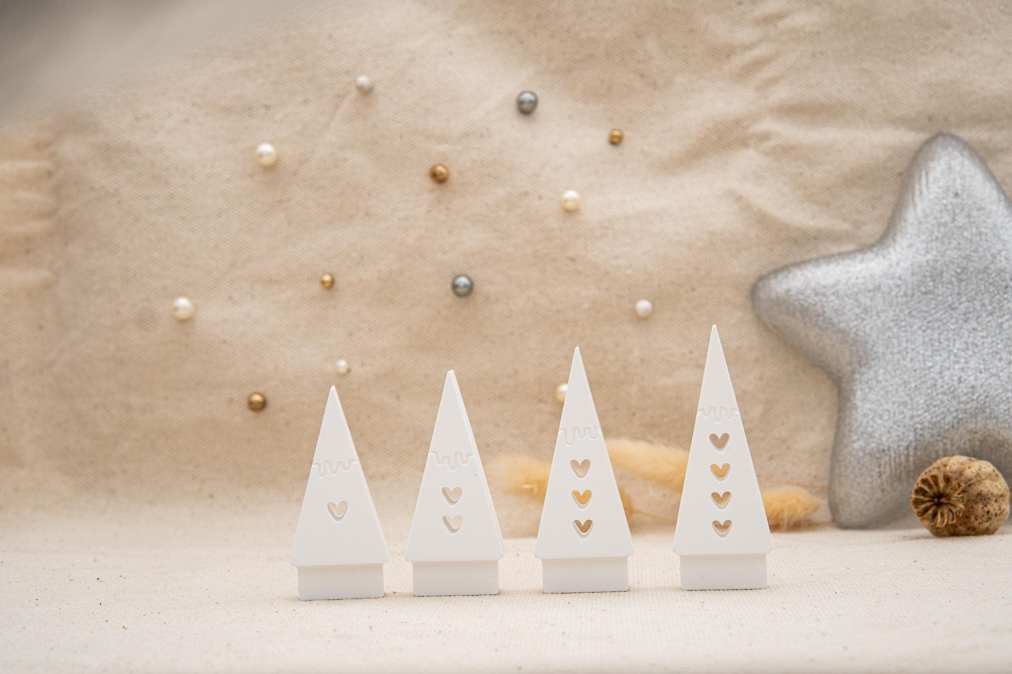 Silikon – Gießform – Dreieckstannen mit Herz – Steckform – passend für unser Stecksystem