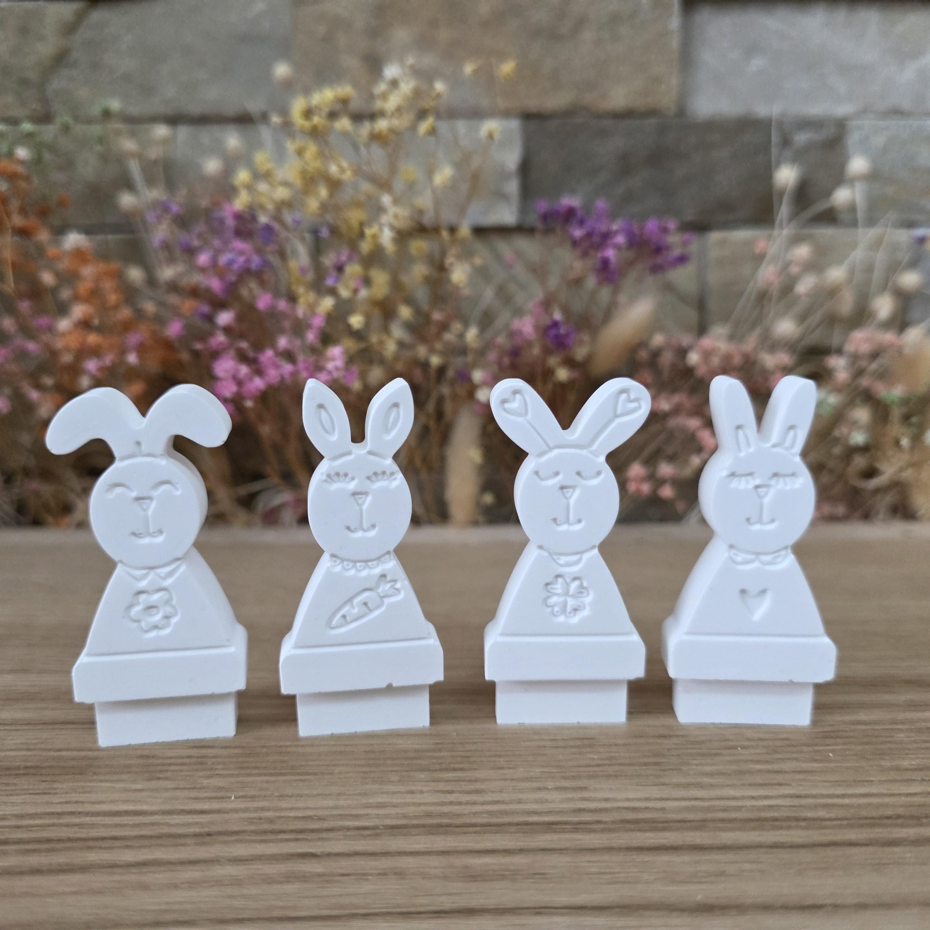 Silikon – Gießform – Steckform Hoppelquartett – 4 Hasen auf Mini-Sockel