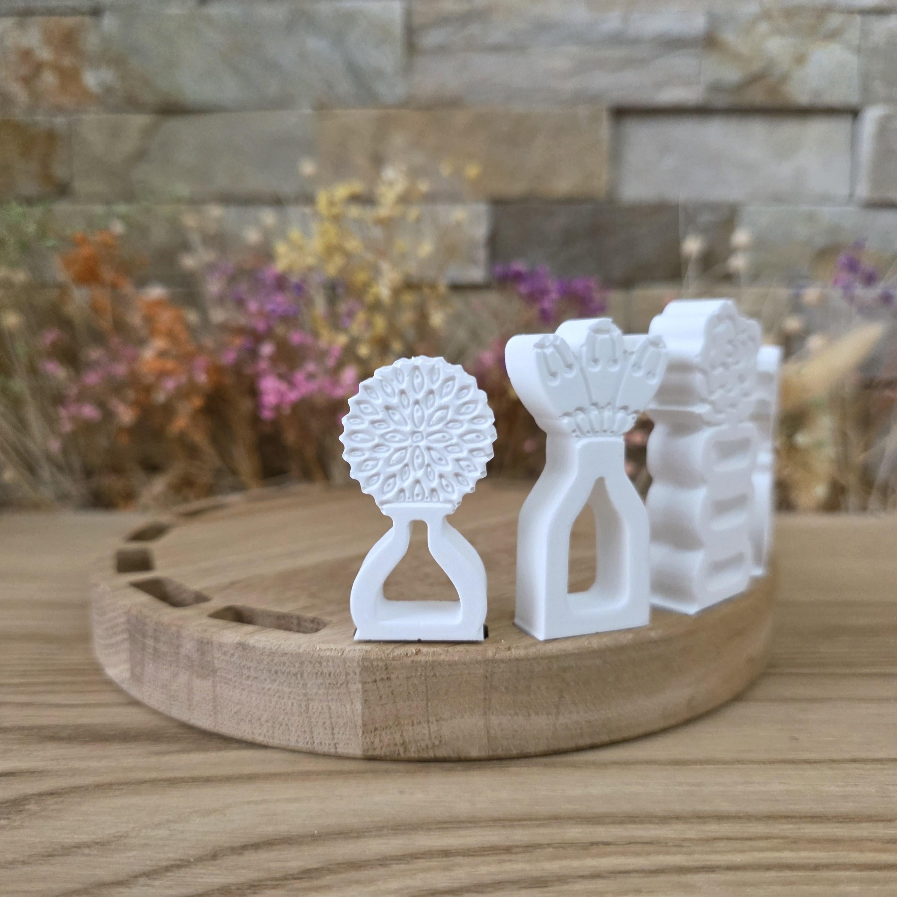 Silikon – Gießform – Steckform Blumenvasen – 4 Blumen für den Steckkranz "2"