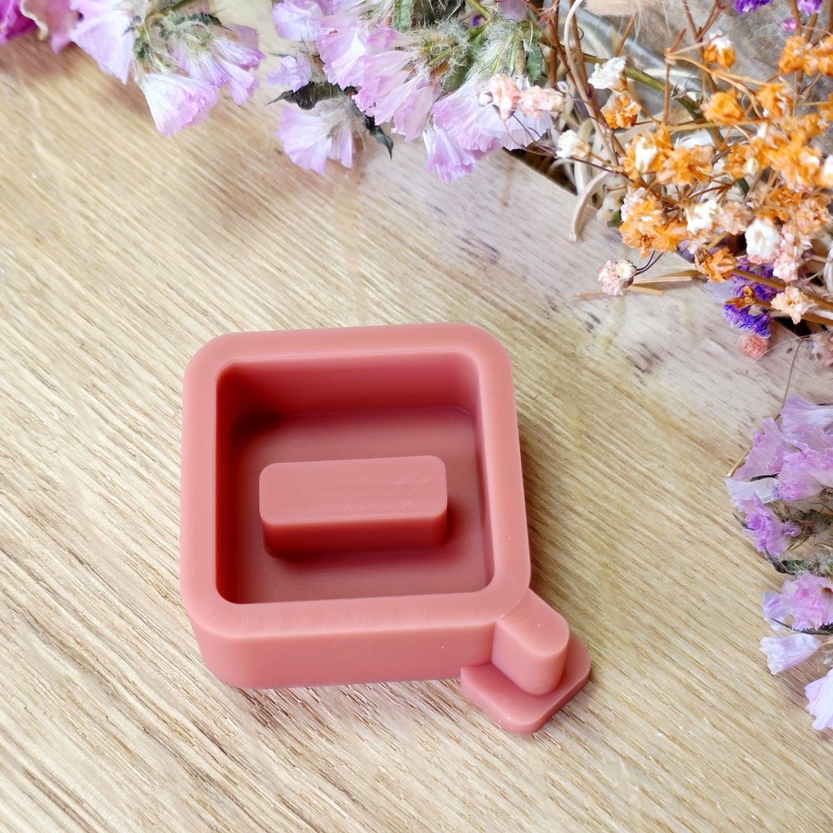 Silikon-Gießform Mini Grundplatte eckig für 1 Stecker – Ansicht 6